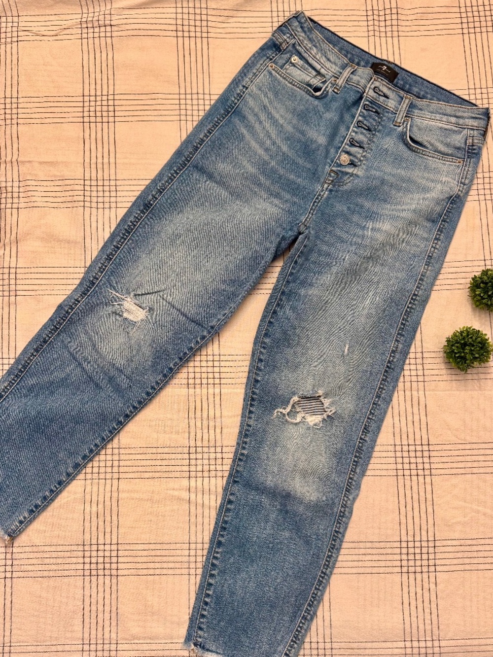7 For All Mankind Distressed Button Fly Jeans Raw Hem I Size 29
